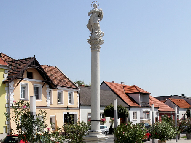 Breitenbrunn, Immaculata-Sule