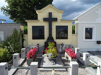 Friedhof Burgau (mit Burgauberg)