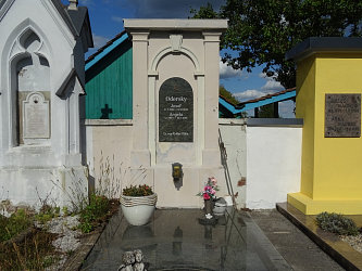 Friedhof Burgau (mit Burgauberg)