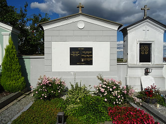 Friedhof Burgau (mit Burgauberg)