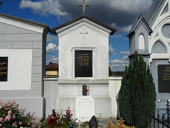 Friedhof Burgau (mit Burgauberg)