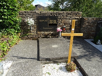 Friedhof Burgau (mit Burgauberg)