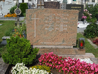 Friedhof Burgau (mit Burgauberg)