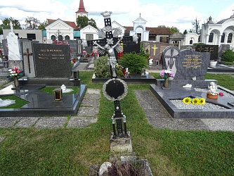 Friedhof Burgau (mit Burgauberg)