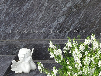 Friedhof Burgau (mit Burgauberg)