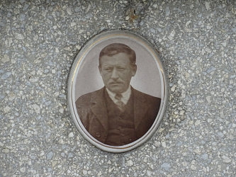 Friedhof Burgau (mit Burgauberg)