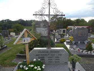 Friedhof Burgau (mit Burgauberg)