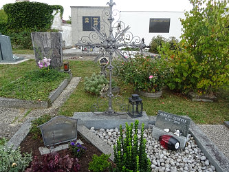 Friedhof Burgau (mit Burgauberg)