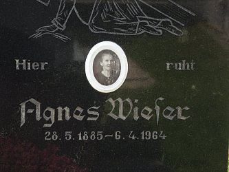 Friedhof Hll