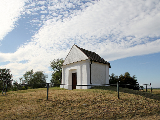 Apetlon, Hügelgrab Rosalia-Kapelle