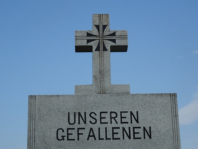 Kleinbachselten, Kriegerdenkmal