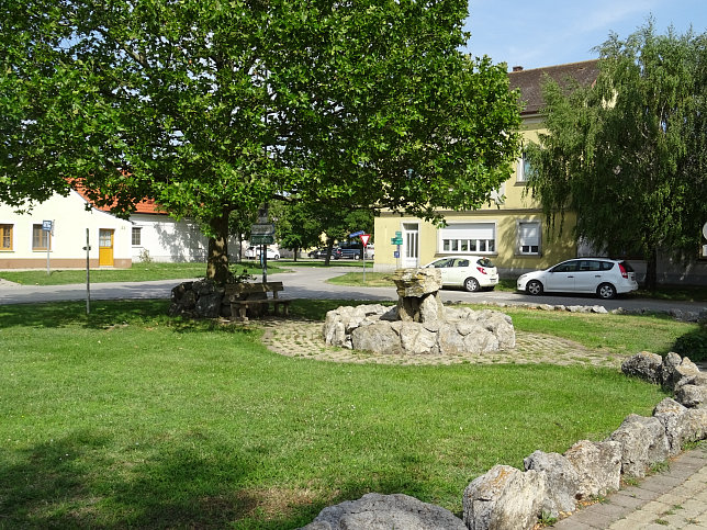 Deutsch Jahrndorf, Brunnen