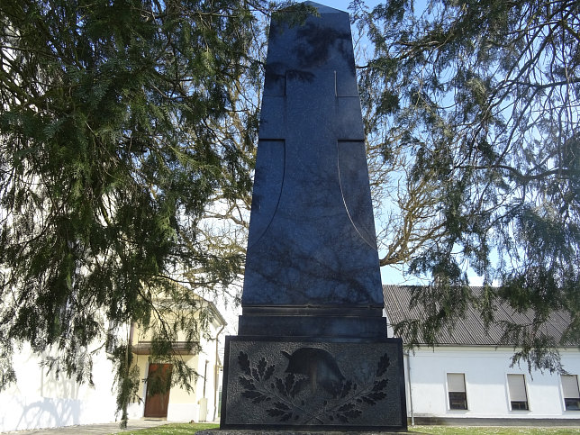 Dt. Tschantschendorf, Kriegerdenkmal