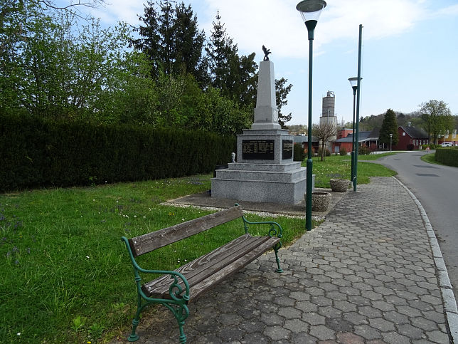 Eisenberg an der Raab, Kriegerdenkmal