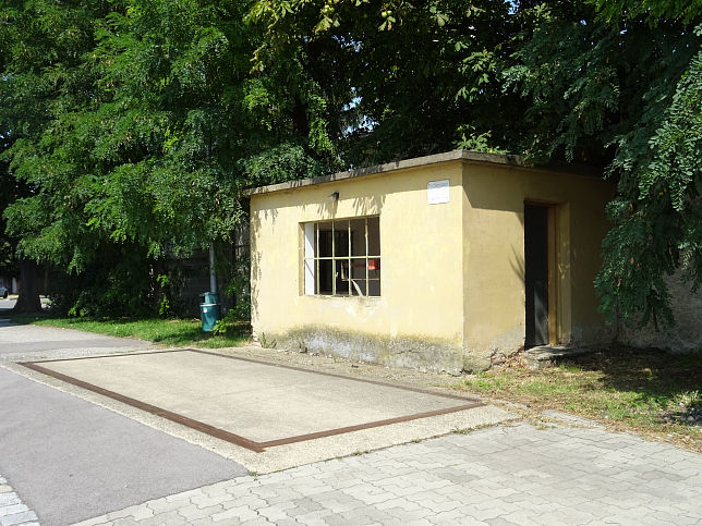 Gols, Br�ckenwaage Bahnhofsplatz