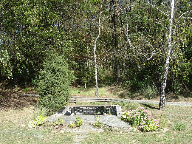 Hackerberg, Sitzbank