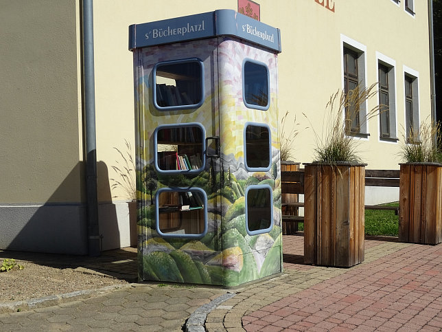 Hackerberg, s'B�cherplatzl