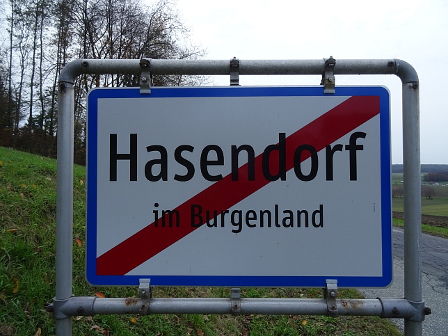 Hasendorf, Ortstafel