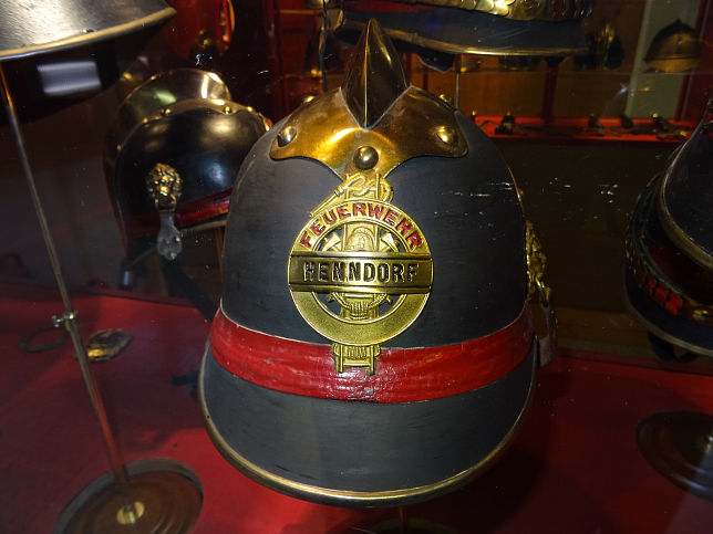 Henndorf im Burgenland, Feuerwehrhelm