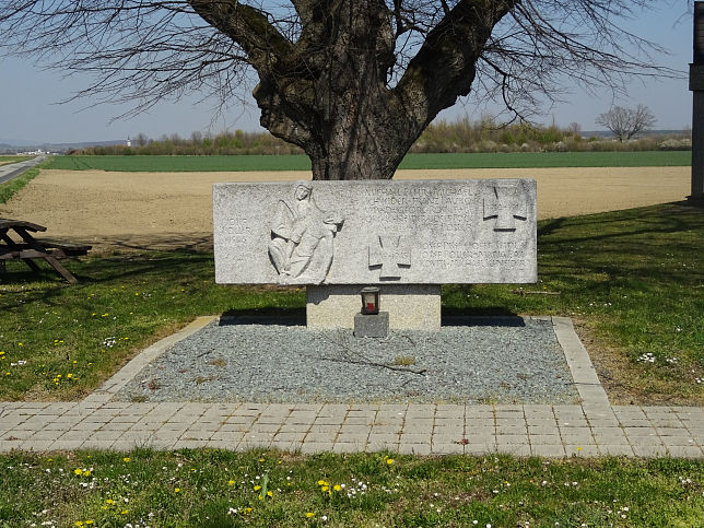 Höll, Kriegerdenkmal
