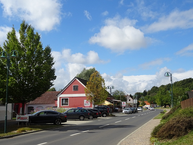 Jennersdorf, Hauptstraße