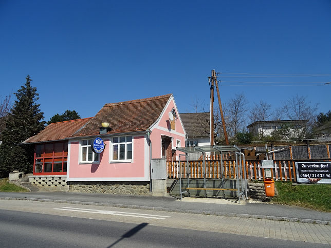 Kleinpetersdorf, Pub Orange