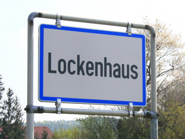Lockenhaus, Ortstafel
