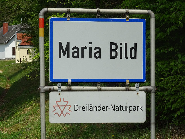 Maria Bild, Ortstafel