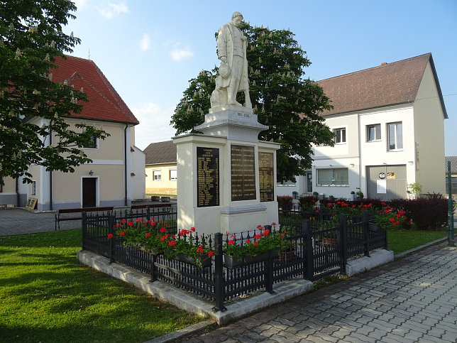 Mischendorf, Kriegerdenkmal