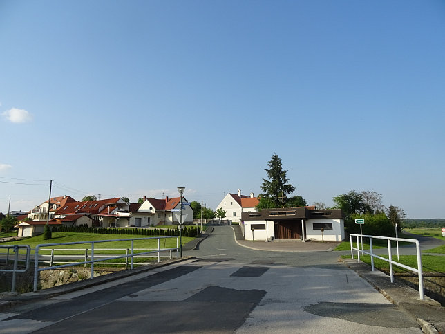 Mischendorf, Teichbach