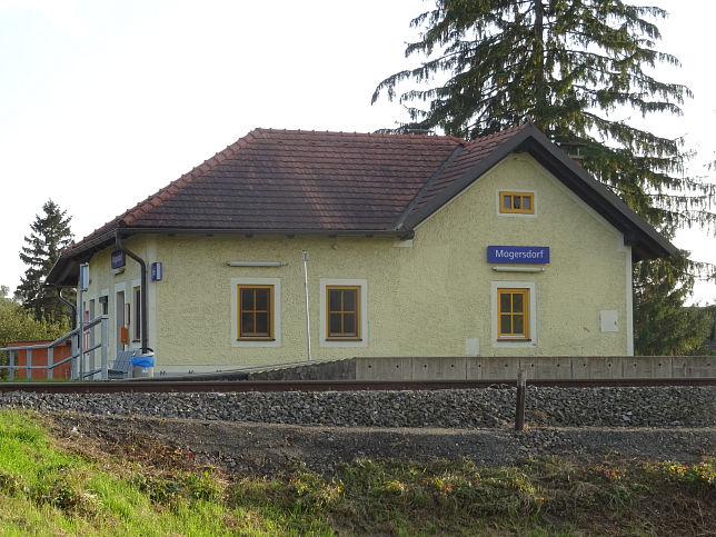 Mogersdorf, Bahnhof