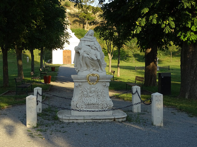 Neusiedl am See, Kreuz mit Pietà