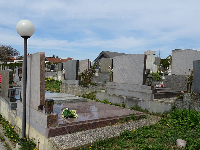 Oberdorf, Friedhof