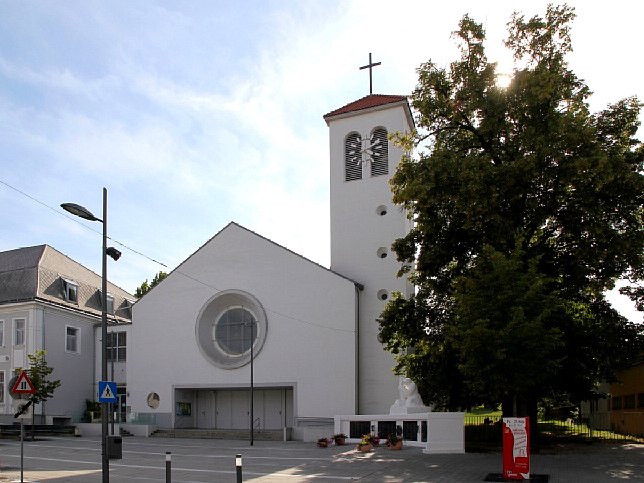 Oberpullendorf, Pfarrkirche hl. Clemens Maria Hofbauer