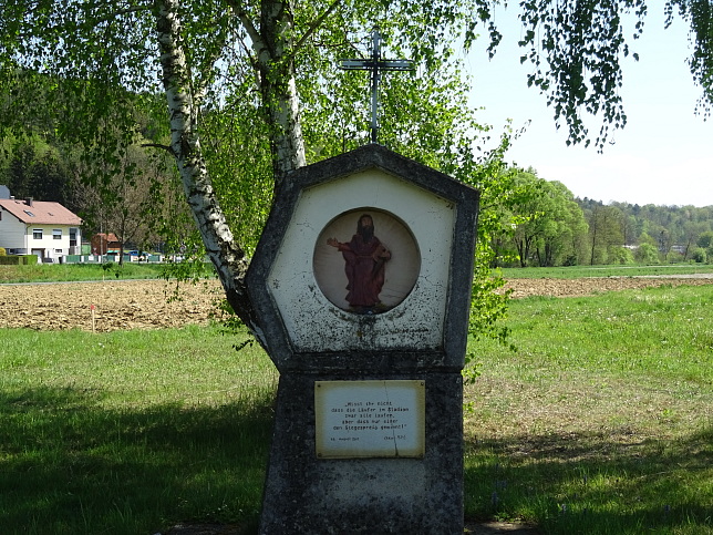 Ollersdorf, Gedenkstein