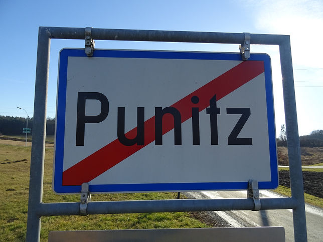 Punitz, Ortstafel