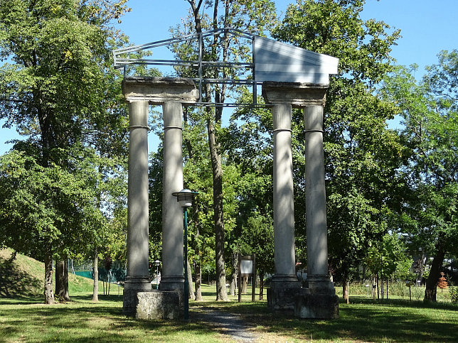 Rechnitz, Mausoleum Julius Sz�jb�ly