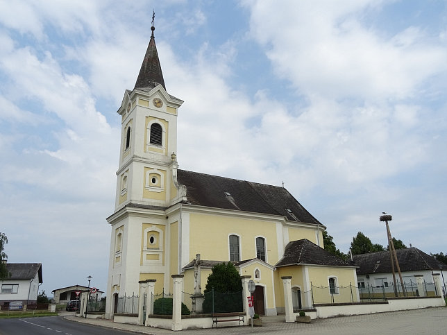Unterloisdorf, Filialkirche hl. Radegundis