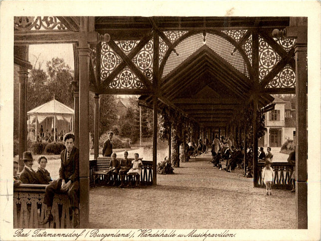 Bad Tatzmannsdorf, Wandelhalle und Musikpavillon