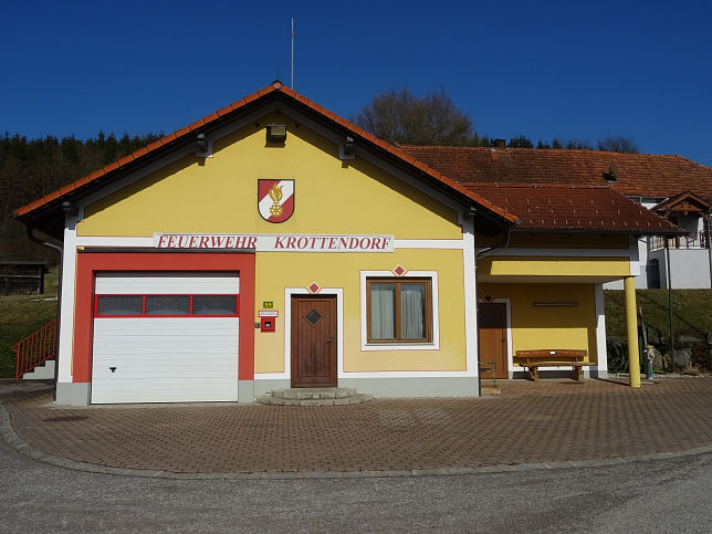 Krottendorf bei Neuhaus, Feuerwehrhaus