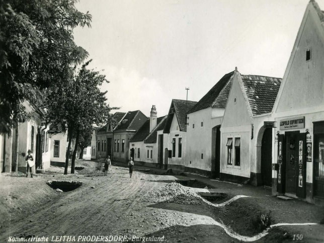 Leithaprodersdorf, Hauptstra�e