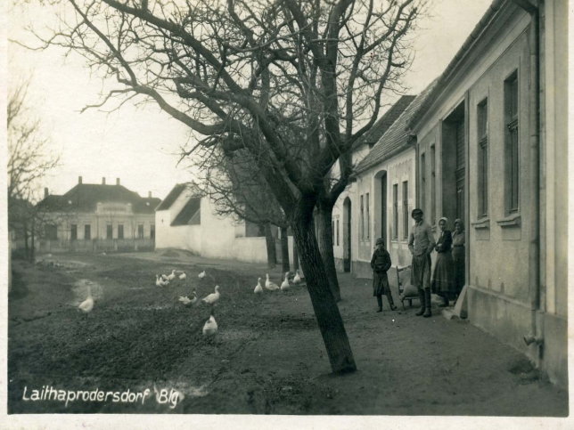 Leithaprodersdorf, Untere Hauptstra�e