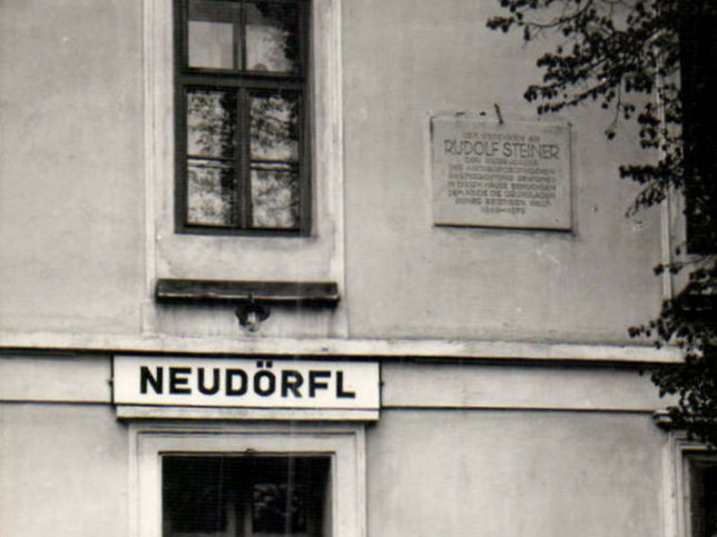 Neudörfl, Gedenktafel Rudolf Steiner