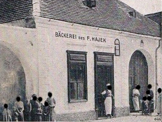 Purbach, Bäckerei F. Hajek